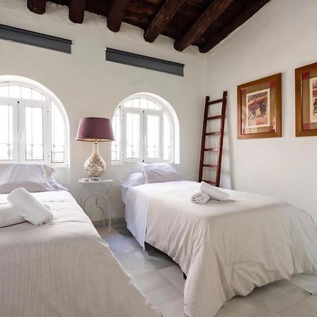 Nueva Casa Boutique En El Centro De Sevilla Ngoại thất bức ảnh