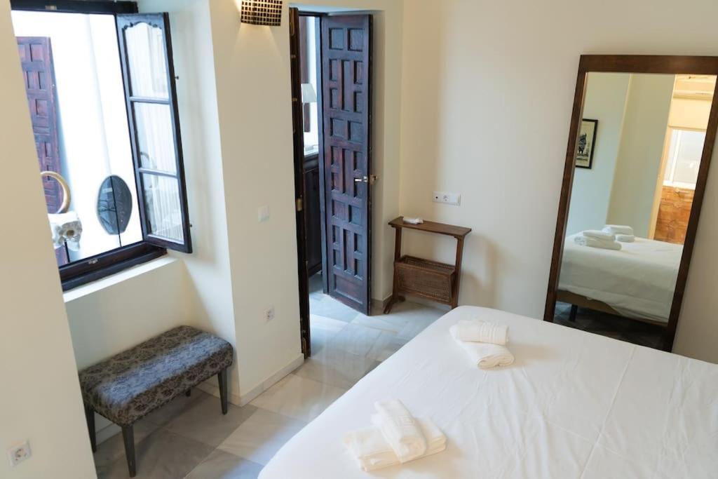 Nueva Casa Boutique En El Centro De Sevilla Ngoại thất bức ảnh
